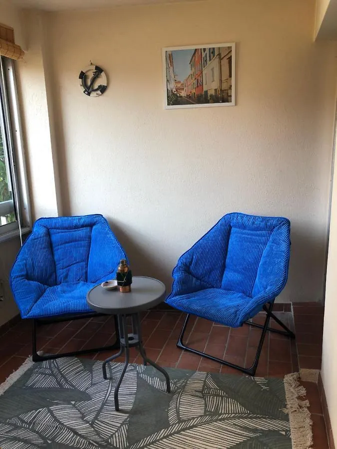 T1 Bandol Renecros 3 Etoiles A 2 Pas De La Plus Belle Plage アパート